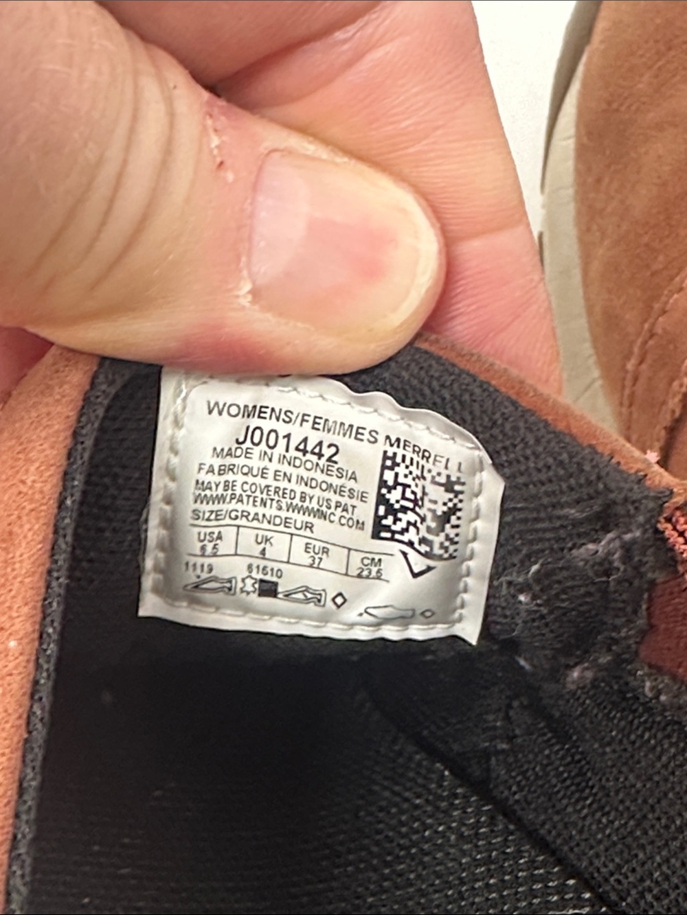 Merrell. Size 6.5 - Picture 6 of 7
